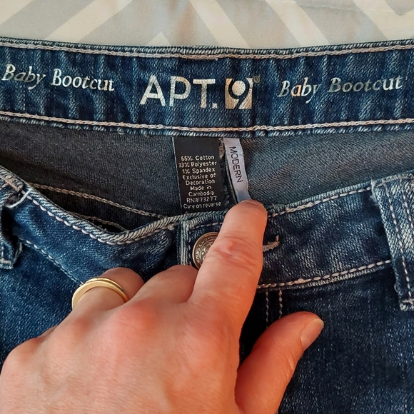 APT 9 Baby Bootcut Modern Fit Jeans - Picture 3 of 10